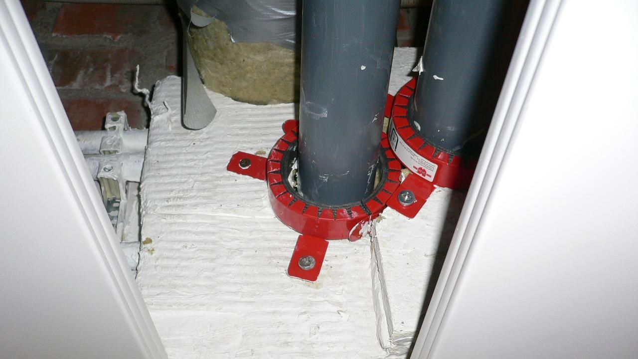 Abschottung von brennbaren Rohren (Brandschutzmanschette): Bemus